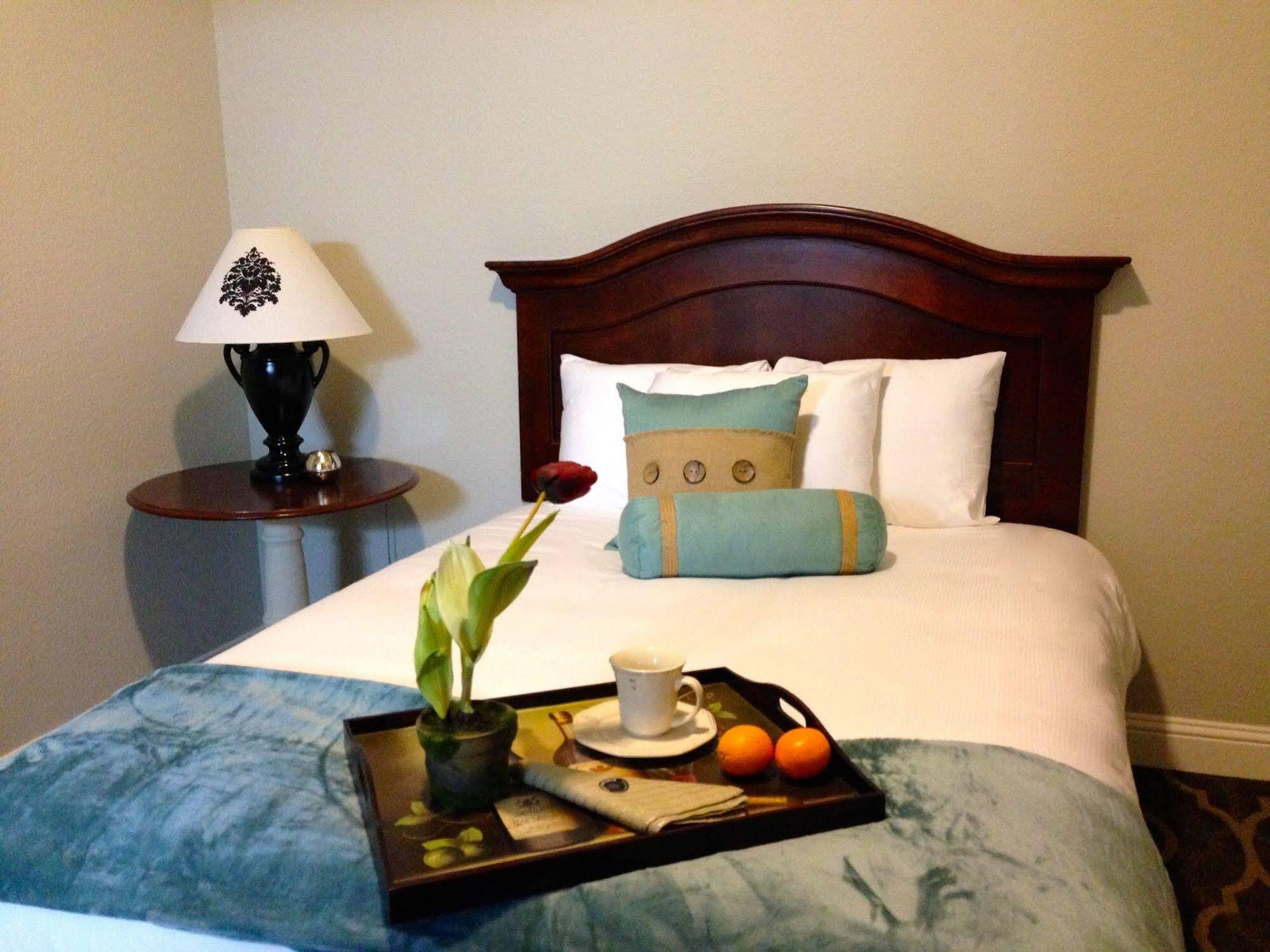 The Dilworth Inn Gonzales Екстер'єр фото