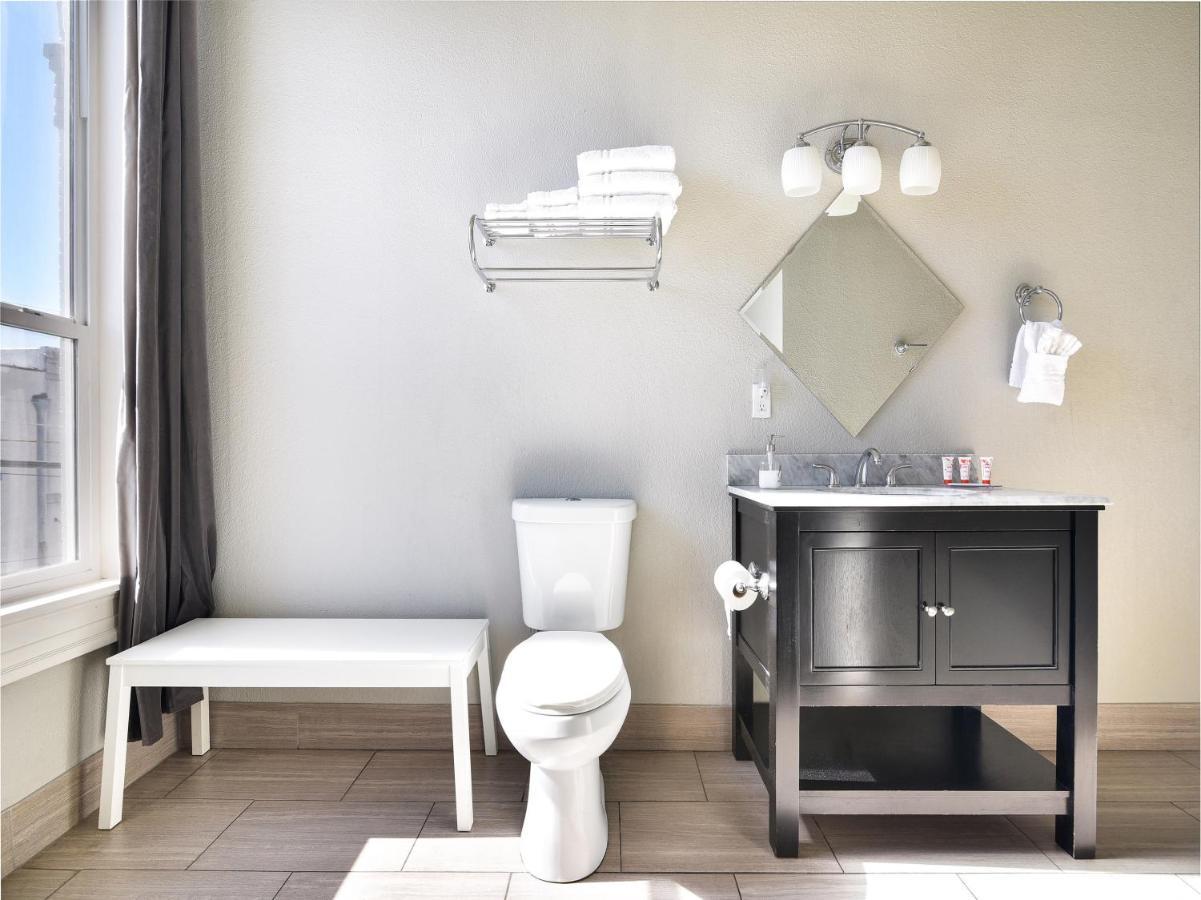 The Dilworth Inn Gonzales Екстер'єр фото