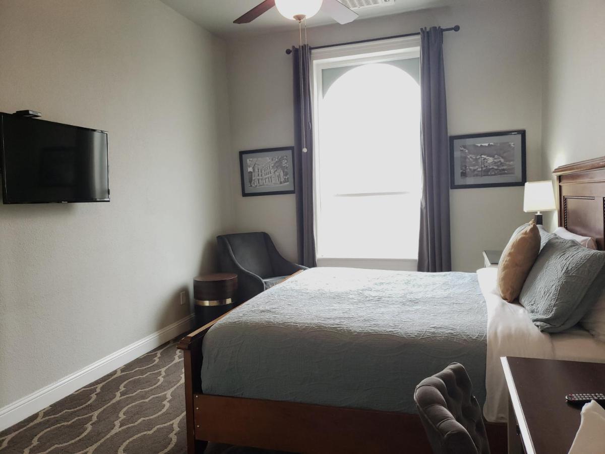 The Dilworth Inn Gonzales Екстер'єр фото